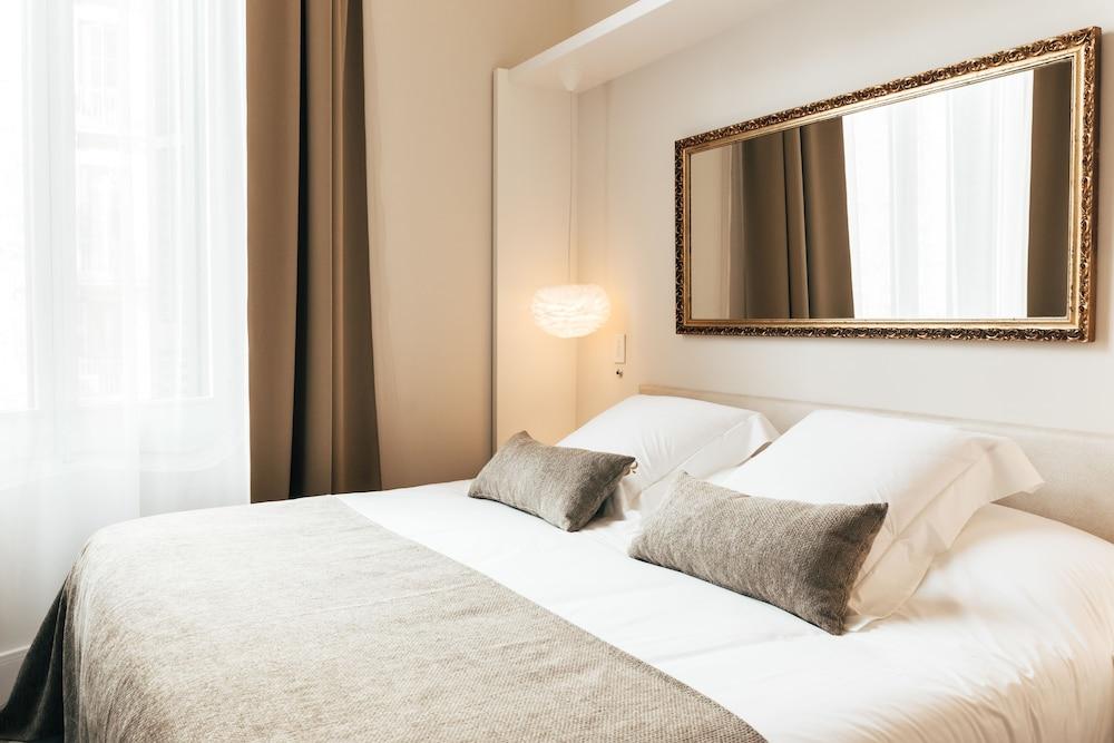 Anakena House Bed & Breakfast Barcelona Luaran gambar