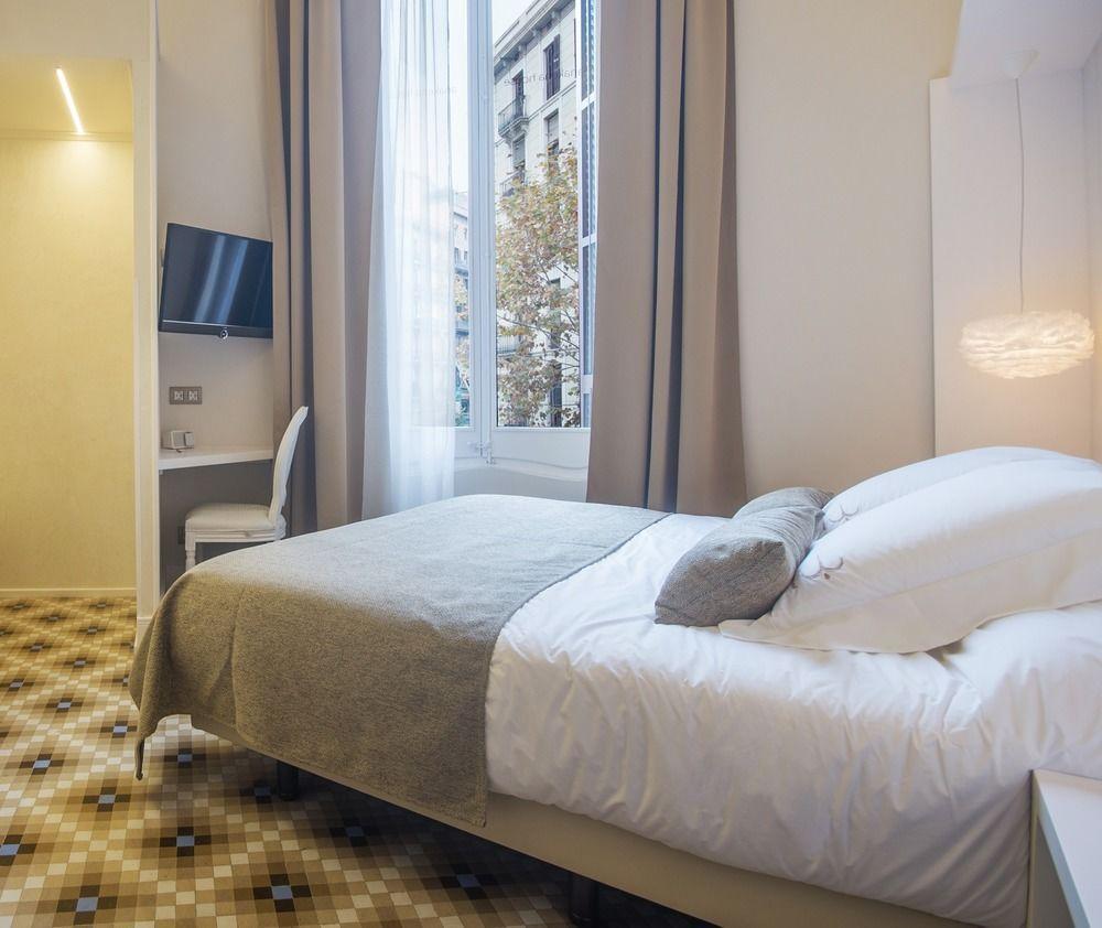Anakena House Bed & Breakfast Barcelona Luaran gambar