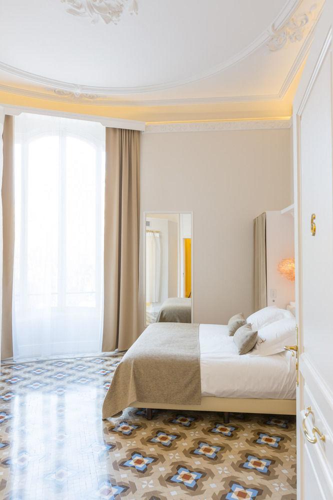 Anakena House Bed & Breakfast Barcelona Luaran gambar
